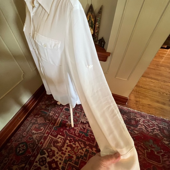DKNYC White Sheer Button Front blouse. - Picture 3 of 8